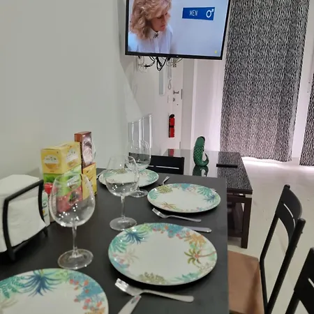 Apartamentos Zanca City Center Free Luggage Storage Malaga Exterior photo
