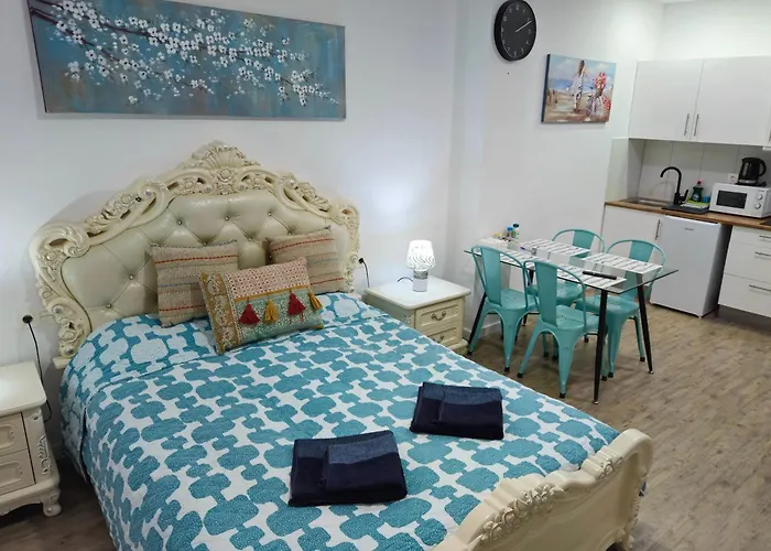 Apartamentos Zanca City Center Free Luggage Storage